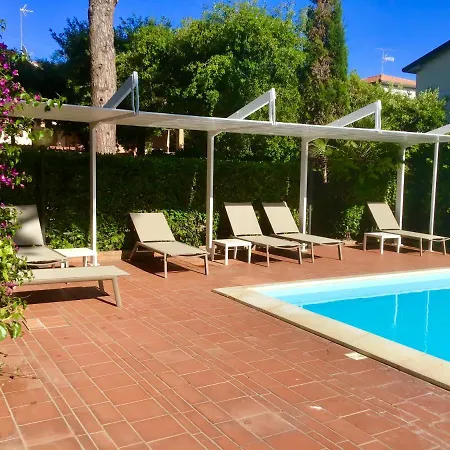 La Coccinella 3*