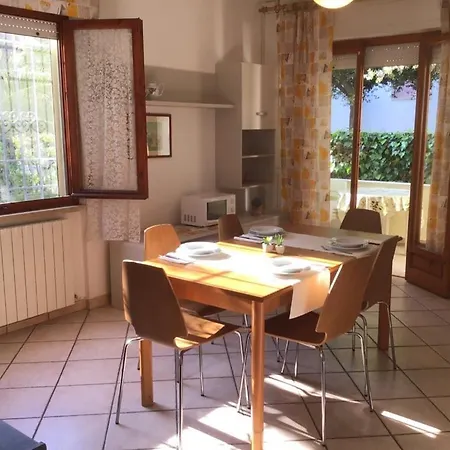 La Coccinella 3*