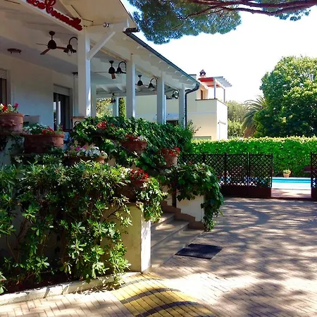 La Coccinella 3*